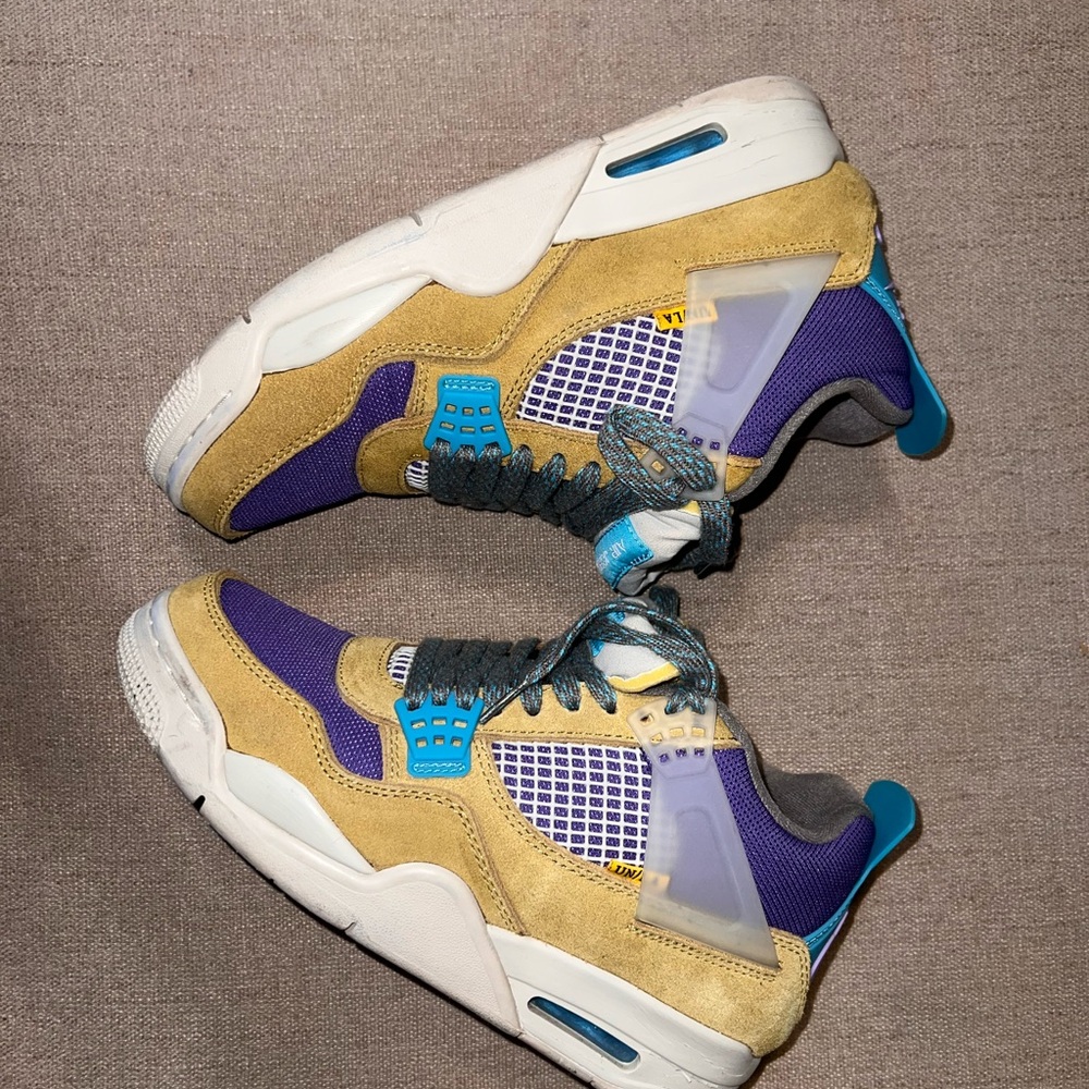 Jordan 4 X Union LA Desert Moss